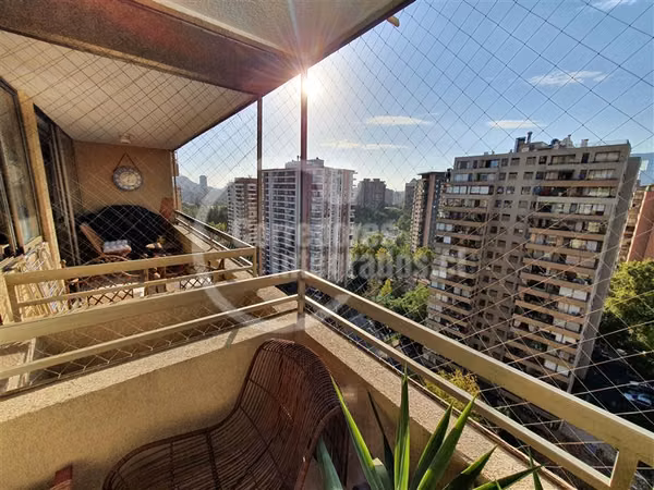 Departamento arriendo Warren Smith Metro Escuela Militar