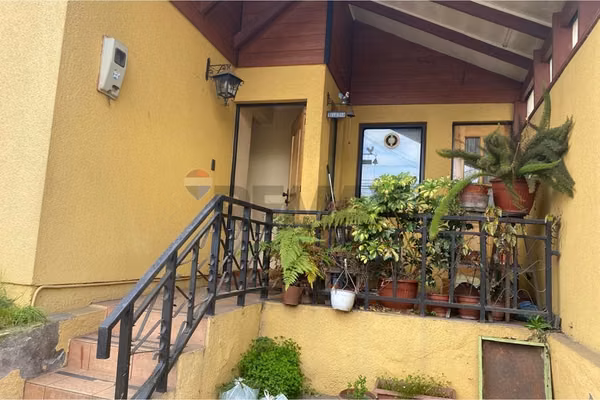" vivir en una casa con excelente ubicación"