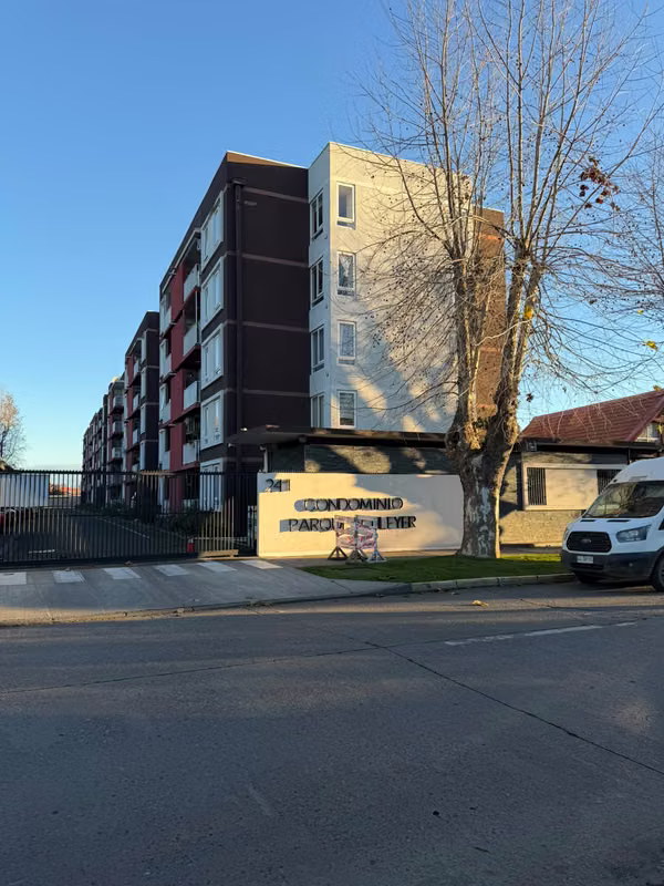 SE ARRIENDA  DEPARTAMENTO 3 DORMITORIOS EN PARQUE SCHLEYER