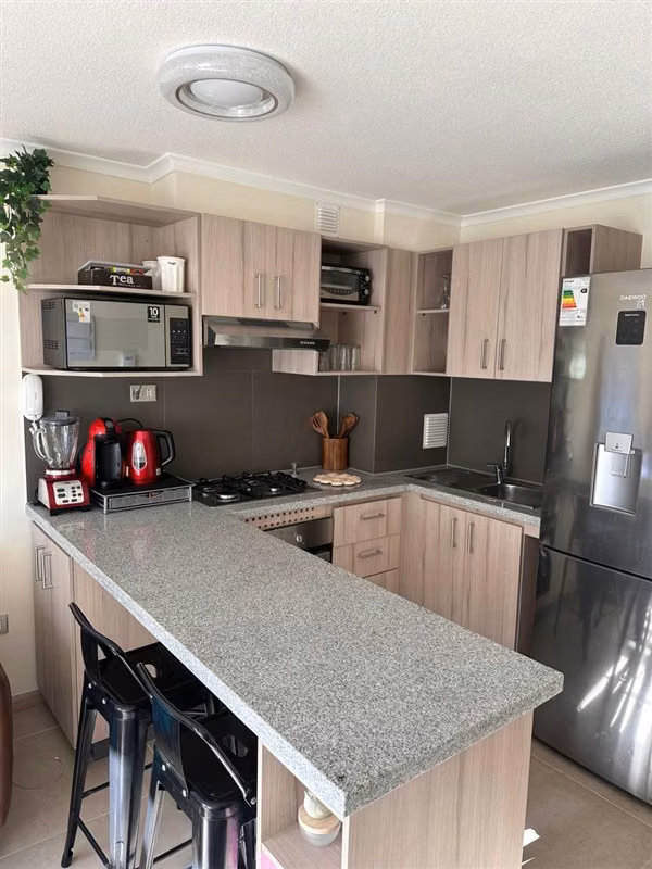 Depto arriendo año corrido 2 dorm. 1 baño Puerta del mar, LS