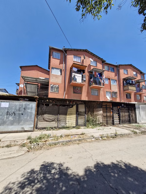 Dpto. Duplex Pob Raúl Silva Henríquez Cerrillos, acepto subsidio DS 1, Hipotecario y efectivo