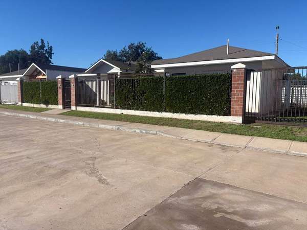 Casa con piscina y quincho, 9 Km cerca Ovalle (180823)