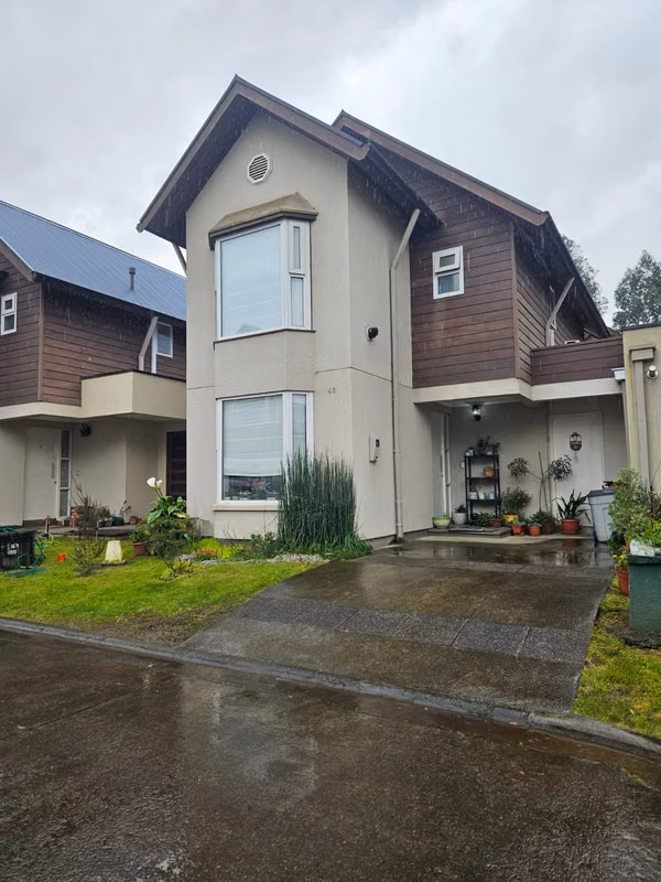 SE ARRIENDA Casa en Condominio Altos del Maipo en Temuco