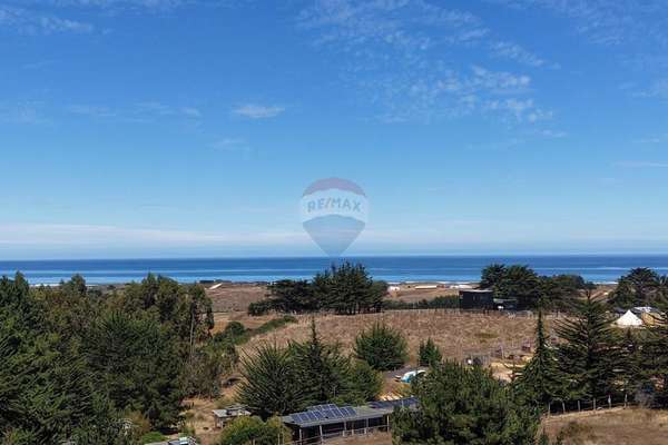 Casas 2d/1b sitios 800m2 alto punta de lobos