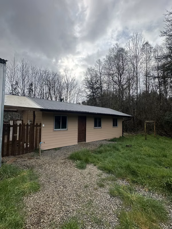 Departamento independiente en arriendo – Sector Angachilla KM 6