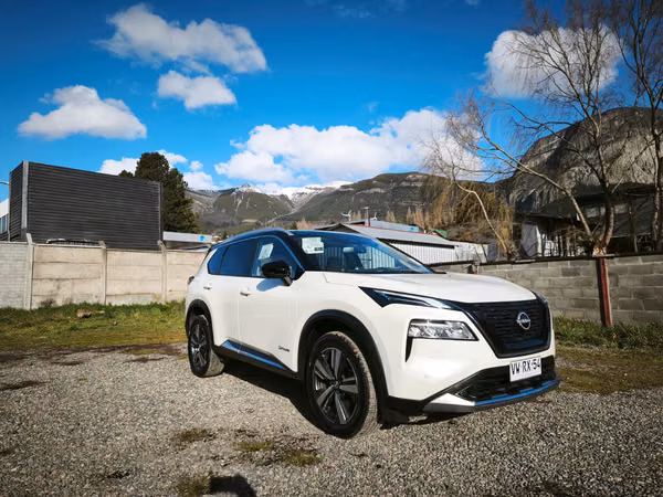 Nissan X-Trail e-POWER AWD año 2024