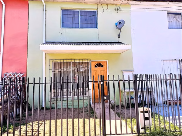 Casa en venta, 2 pisos en Quillota – 81,9 M$