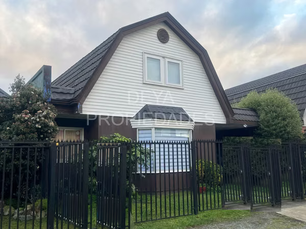 Casa en Valle Volcanes excelente ubicación (180956)