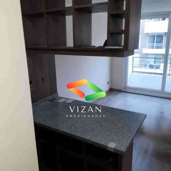 Amplio Departamento con Excelente Vista (178716)