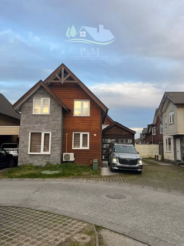 Se vende hermosa casa en condominio en Brisas del Sol, Talcahuano