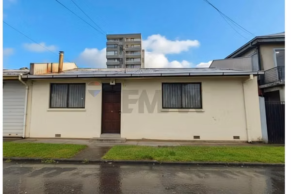 En venta casa y terreno de 257 mt2 para inversión