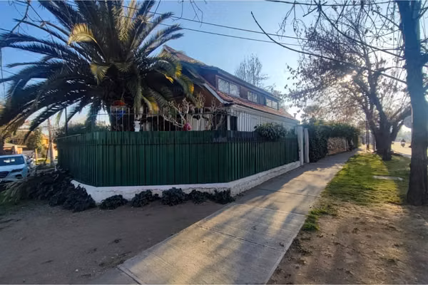 Se arrienda casa 4d, 2b ,piscina la reina