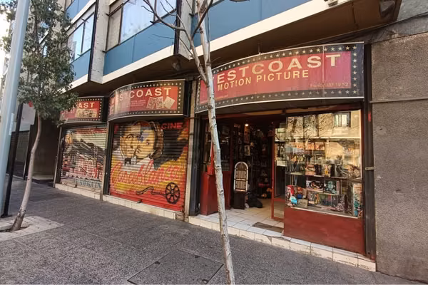 2 locales + bodega 160 m² | arriendo uf 125