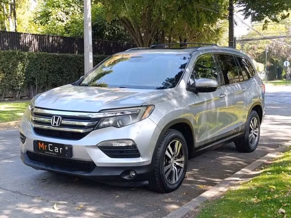 HONDA PILOT TOURING 3.5 AUT 4X4 - 2016 | 2550