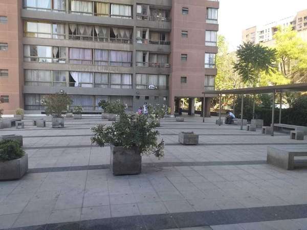 Conveniente departamento cercano al metro Hospitales