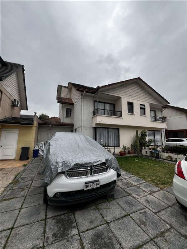 Casa en venta de 7 dorm. en Maipú