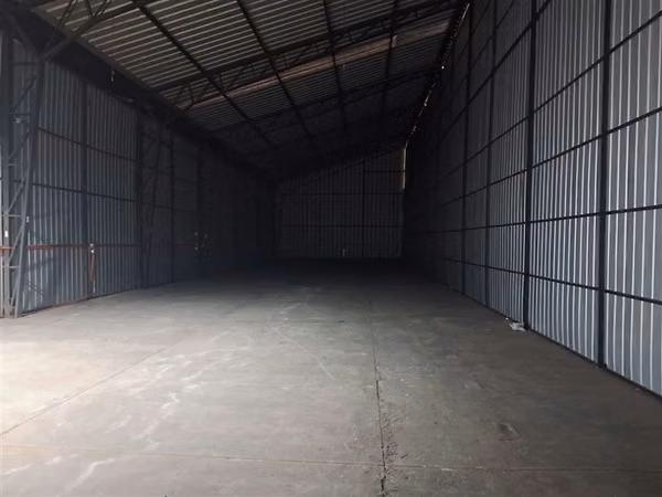 EN ARRIENDO BODEGA 425M2-MAIPÚ-CAMINO MELIPILLA-C-.LONQUEN