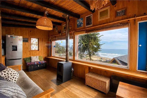 Casa en maitencillo a pasos de playa y centro