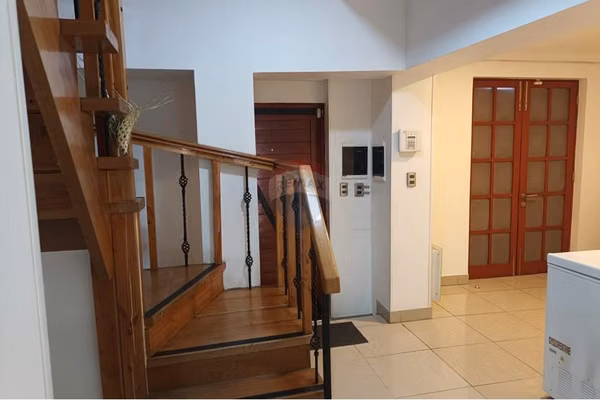 Casa oficina equipada a pasos de metro salvador