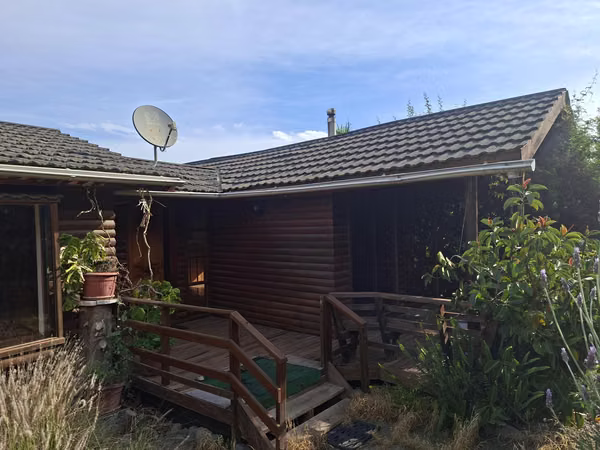 Casa de 3 Dormitorios con Terreno 3.600 m2 en Olmué