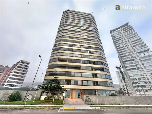 Departamento en venta de 4 dorm. en Iquique