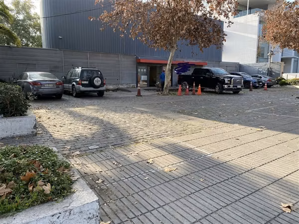Local Comercial en venta en Vitacura