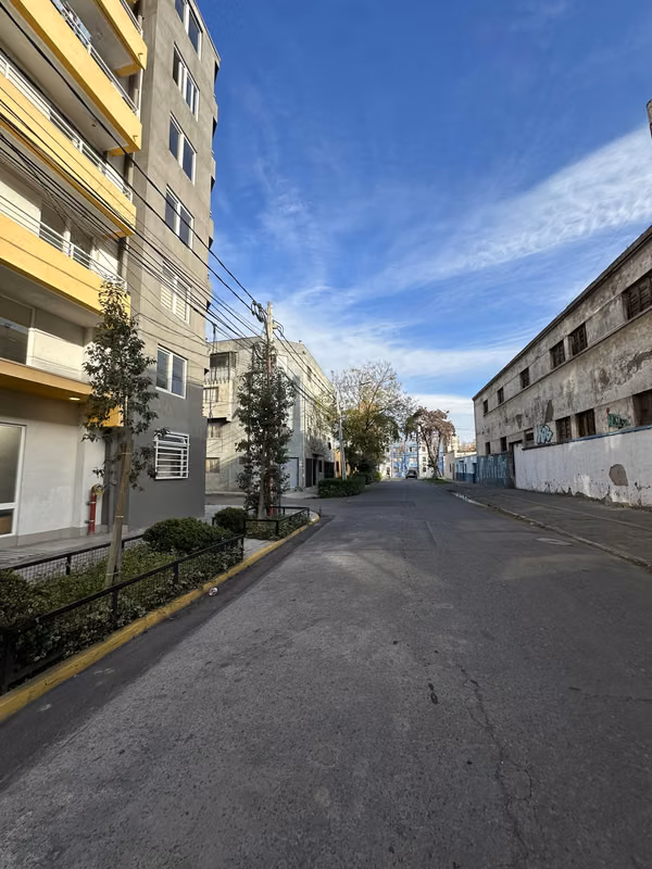 ARRIENDO DEPARTAMENTO NUEVO SANTIAGO CENTRO 2D + 1B + BODEGA