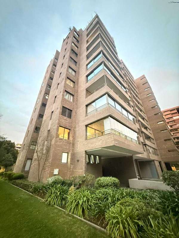 Increíble departamento en Las Condes (181305)