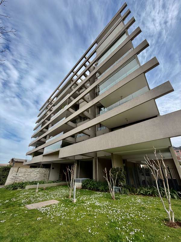 Lujoso depto amoblado 3D3B en Las Condes (181307)