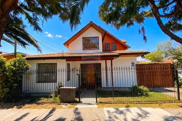 Venta de casa en el centro de san bernardo