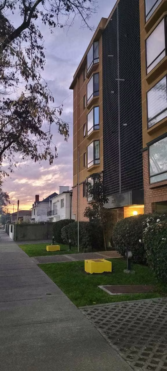 AMPLIO DEPARTAMENTO FAMILIAR EN PROVIDENCIA (181379)