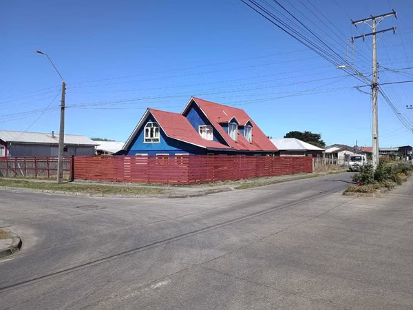 Casa Grande de Esquina en Puerto Saavedra (181417)