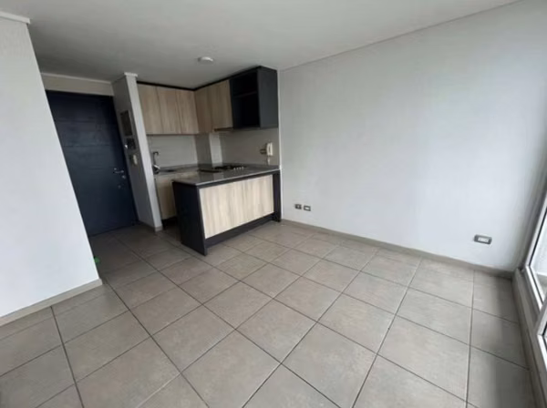 Departamento en arriendo de 2 dorm. en La Cisterna