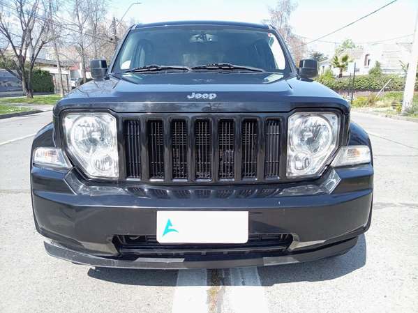 JEEP LIBERTY 3.7 AUT 4X4  2011