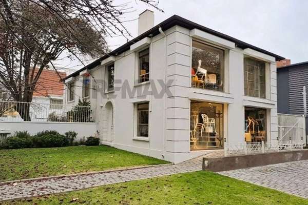 Casa comercial alta visibilidad