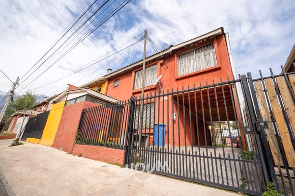 Casa en Santa Frilda