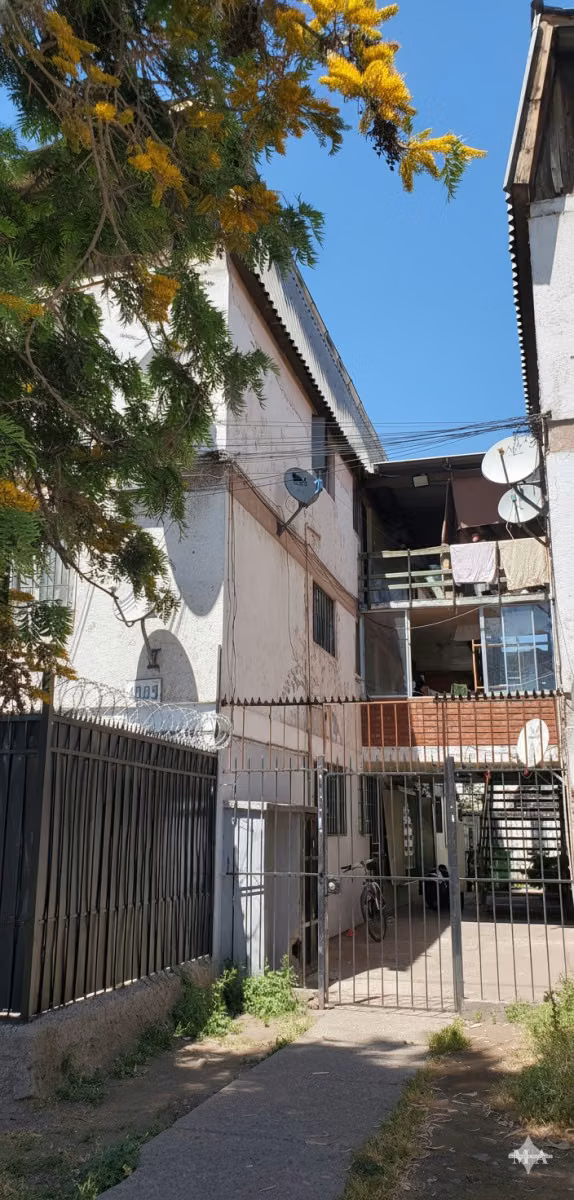 La Pintana Gran Departamento En Venta 3H 1B 70m2
