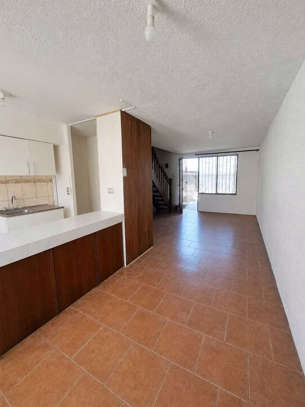 Arriendo casa La Florida (181541)