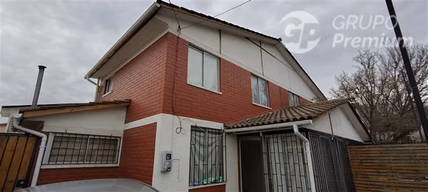 Casa pareada, 2 pisos, 3D 2B, 76/114 m2, La Florida