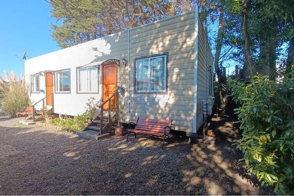 Casa infiernillo pichilemu con 2 cabañas 585m2