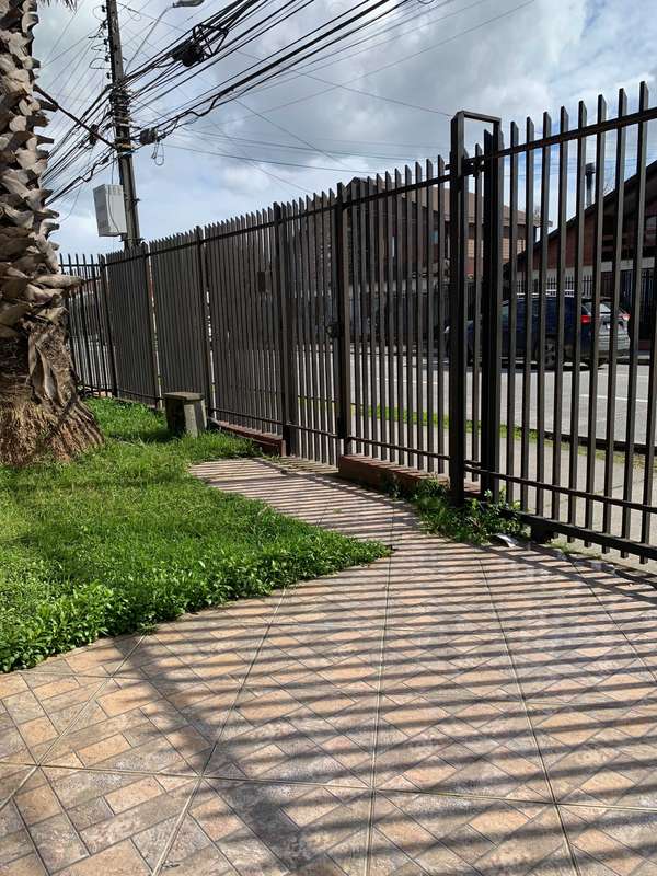 Vende Amplia Casa 5d en Talcahuano  (181691)