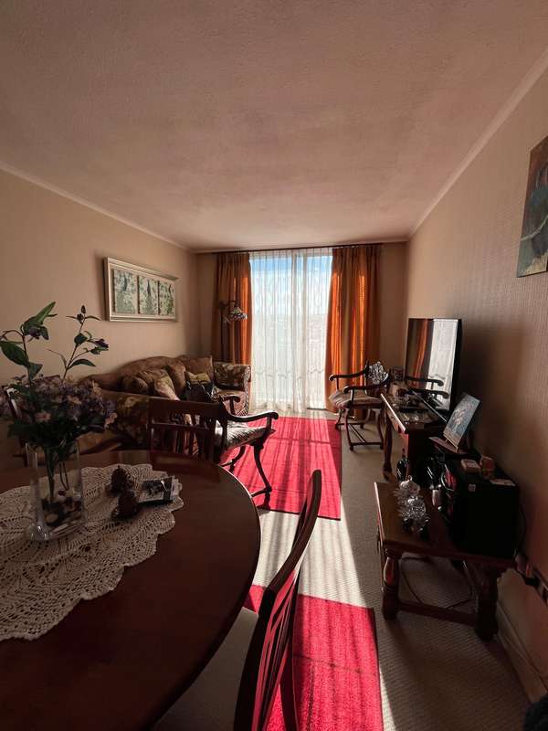 Arriendo departamento amoblado Av. Alemania (181706)