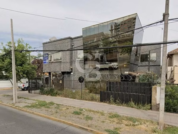 Local comercial 305 m2, uso salud - Providencia