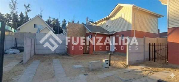Casa NUEVA en arriendo de 3 dorm. en Valparaíso