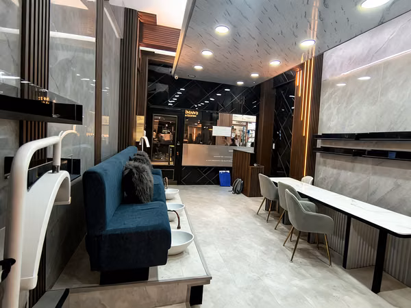 Galería Alessandri 1161, corazón comercial de Santiago.