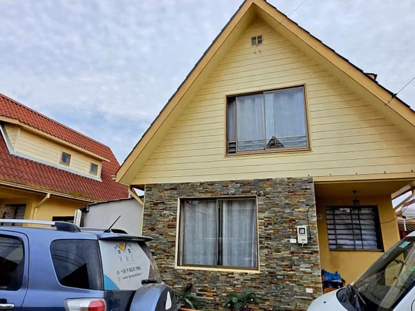 Hermosa Casa Condominio Los Aromos