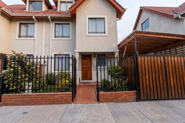 Casa en venta en altos del sol, talagante