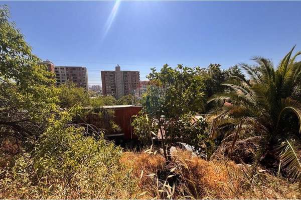 Venta de terreno recoleta