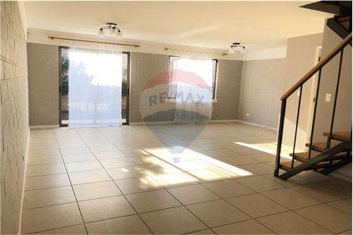 Casa en venta 2d-2b