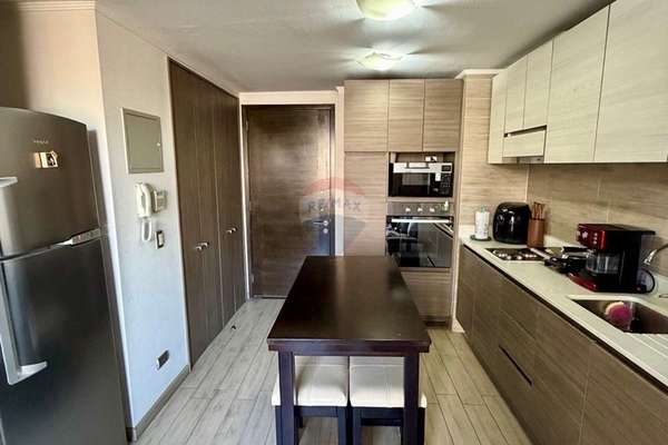 Moderno departamento , metro irarrazaval